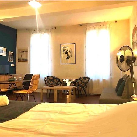 Grand Studio Rue Du Panier Lägenhet Marseille Exteriör bild