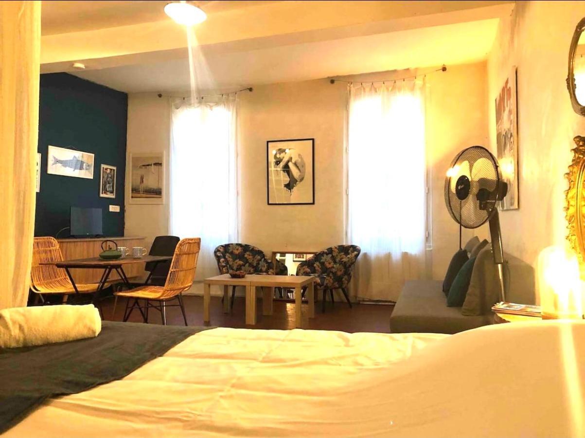 Grand Studio Rue Du Panier Lägenhet Marseille Exteriör bild